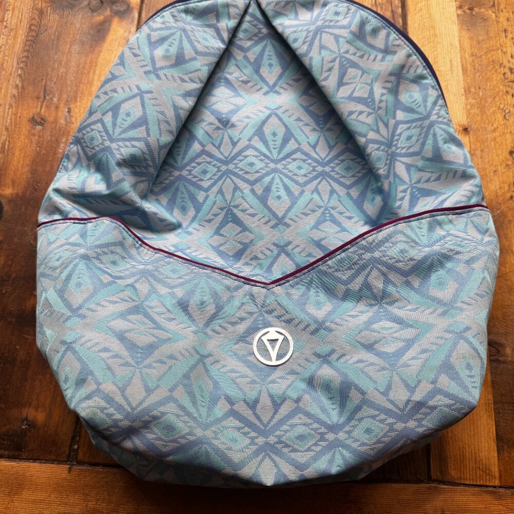 Ivivva by Lululemon Girl’s Blue Backpack Large